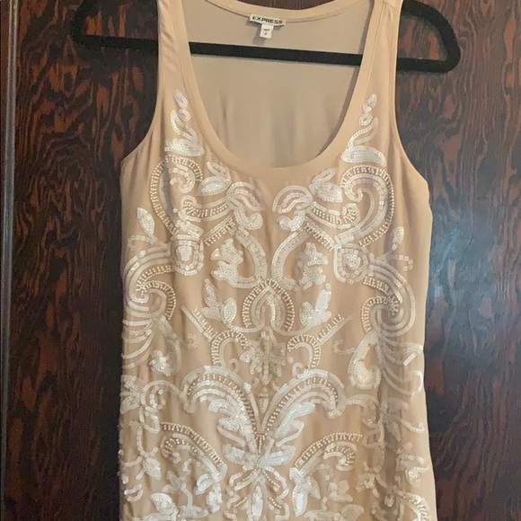 Beautiful Beaded Express Tank - Picture 2 of 4
